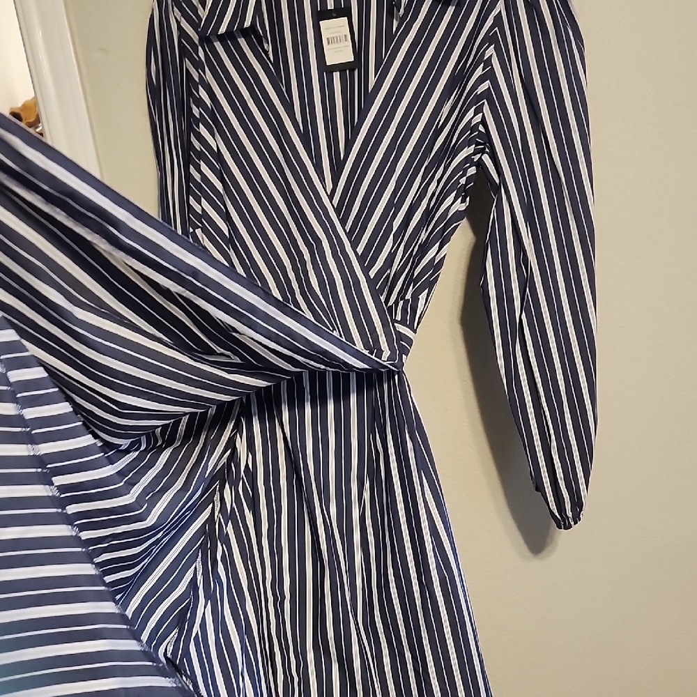 Avenue Navy and White Striped Long Sleeve Dress